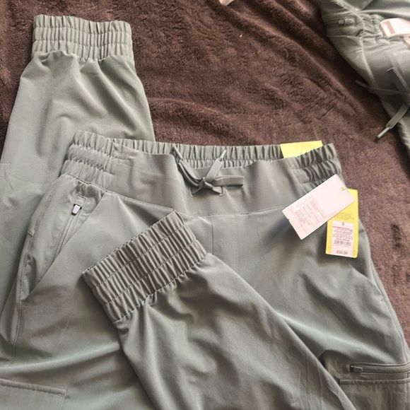 Stretch woven cargo pant brand new - Picture 1 of 5